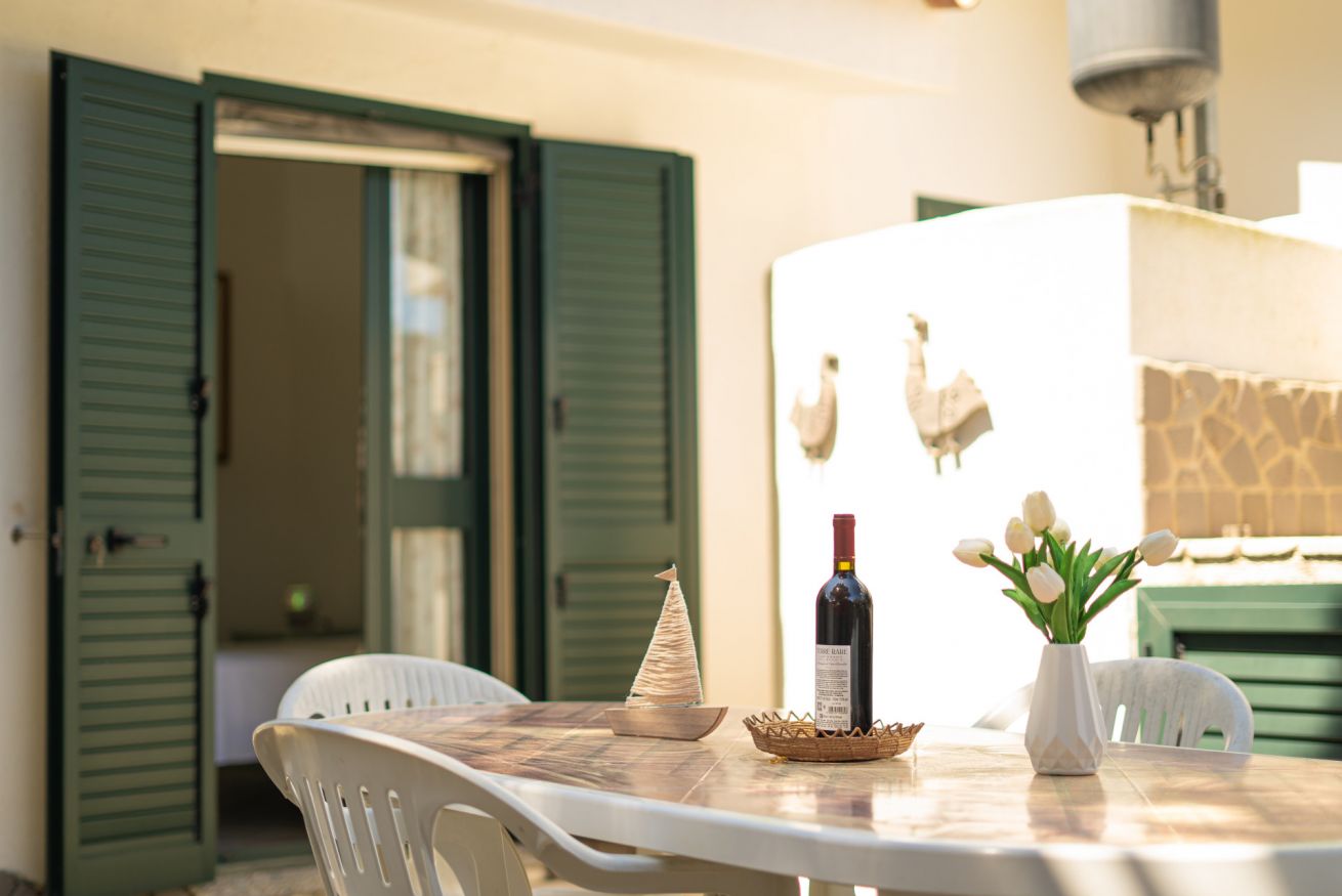 [Casa Elvira] Veranda & BBQ a 150m dal mare — foto 2 di 8